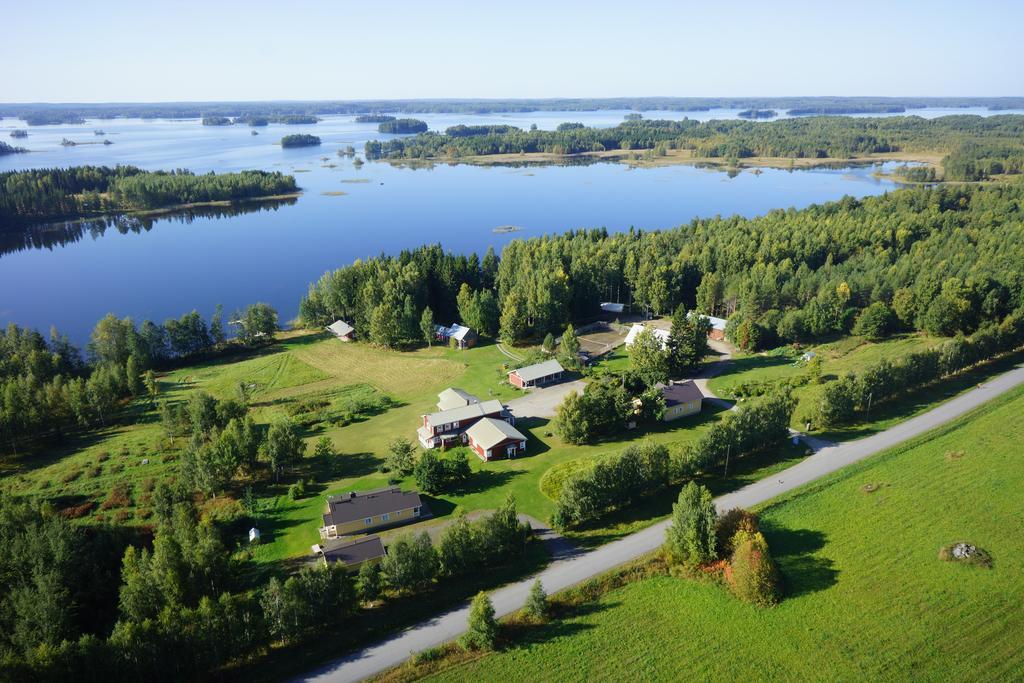 Karjalan Helmi Hotel Tolosenmäki Екстериор снимка