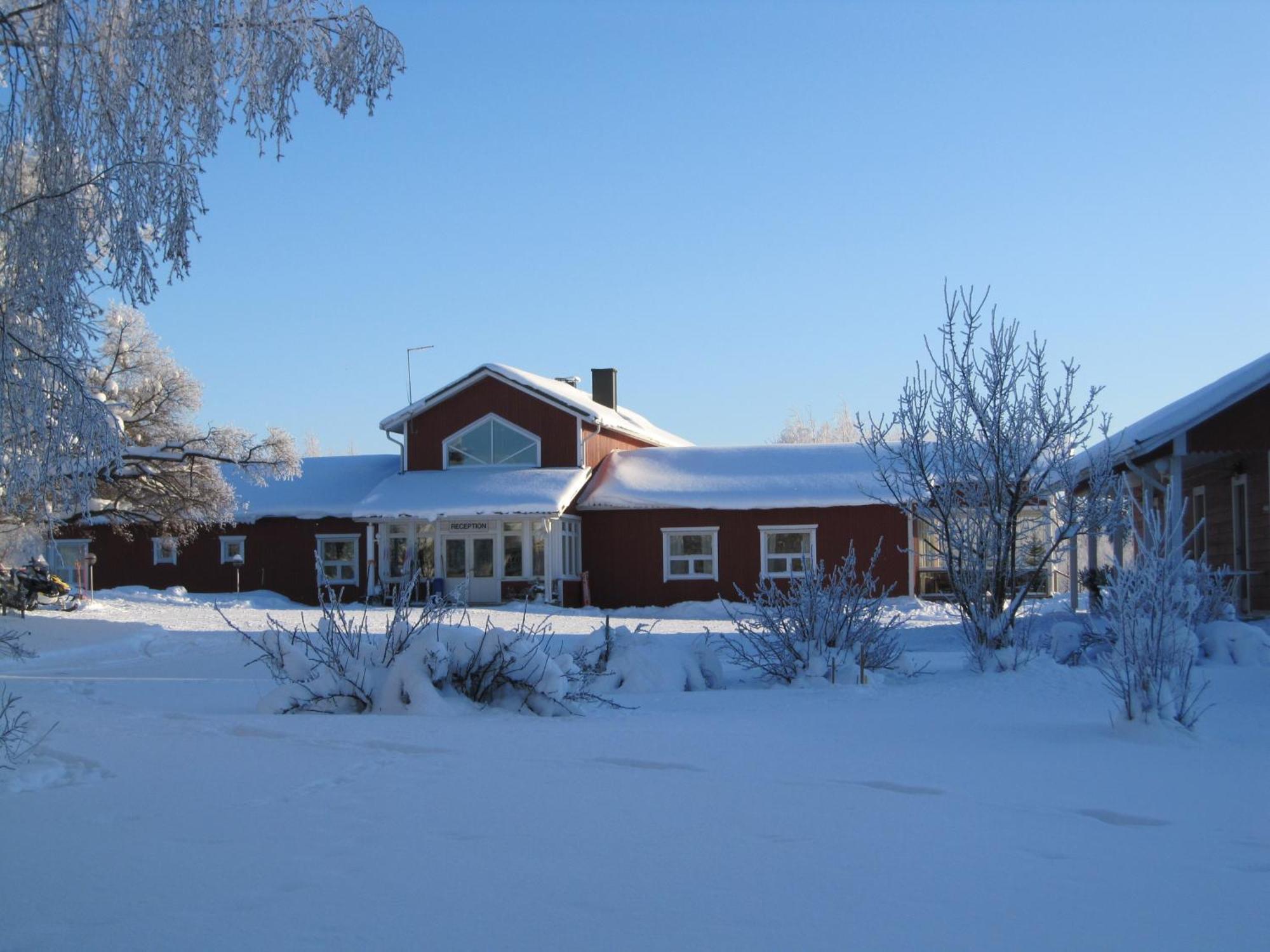 Karjalan Helmi Hotel Tolosenmäki Екстериор снимка