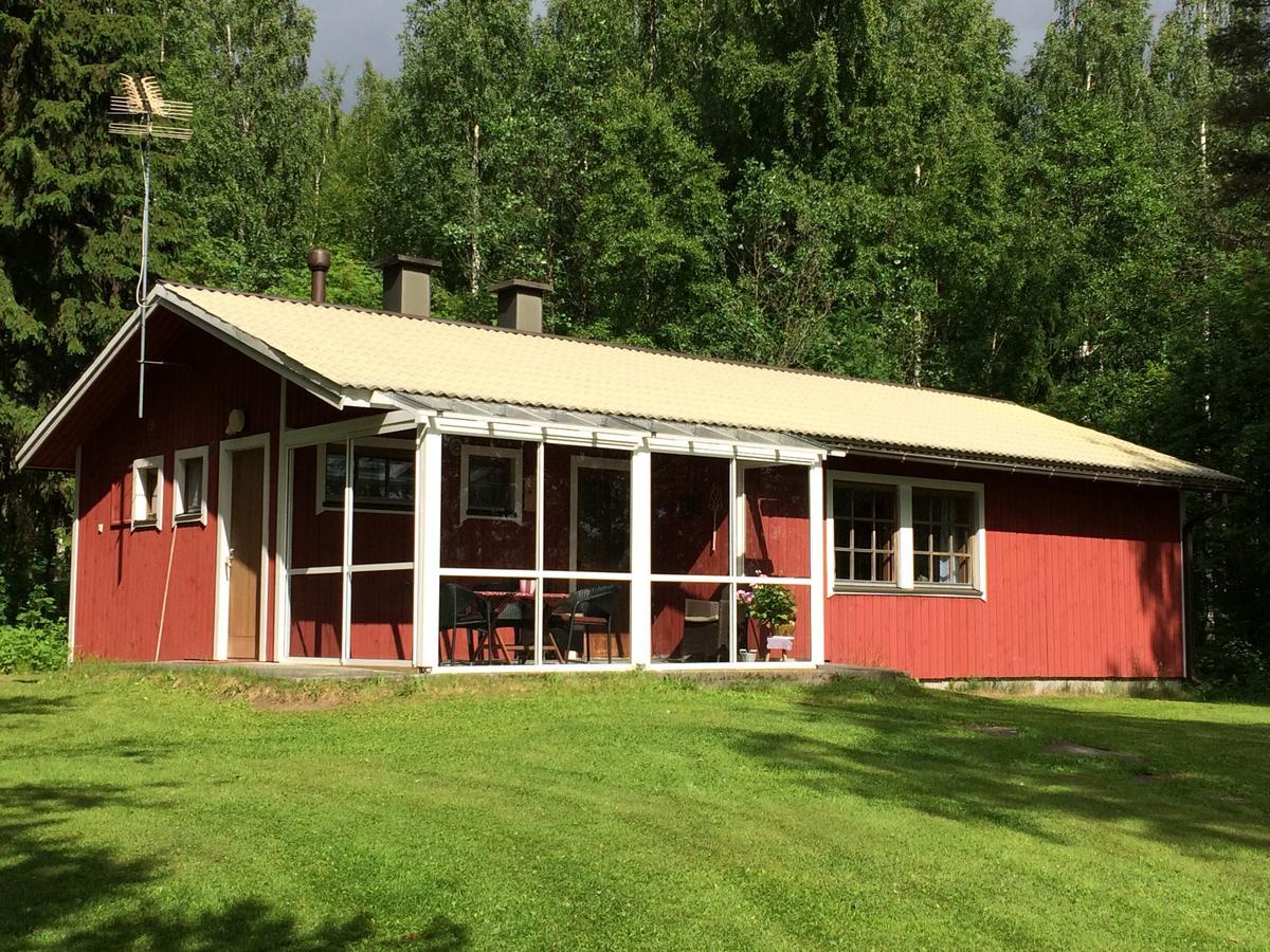 Karjalan Helmi Hotel Tolosenmäki Екстериор снимка